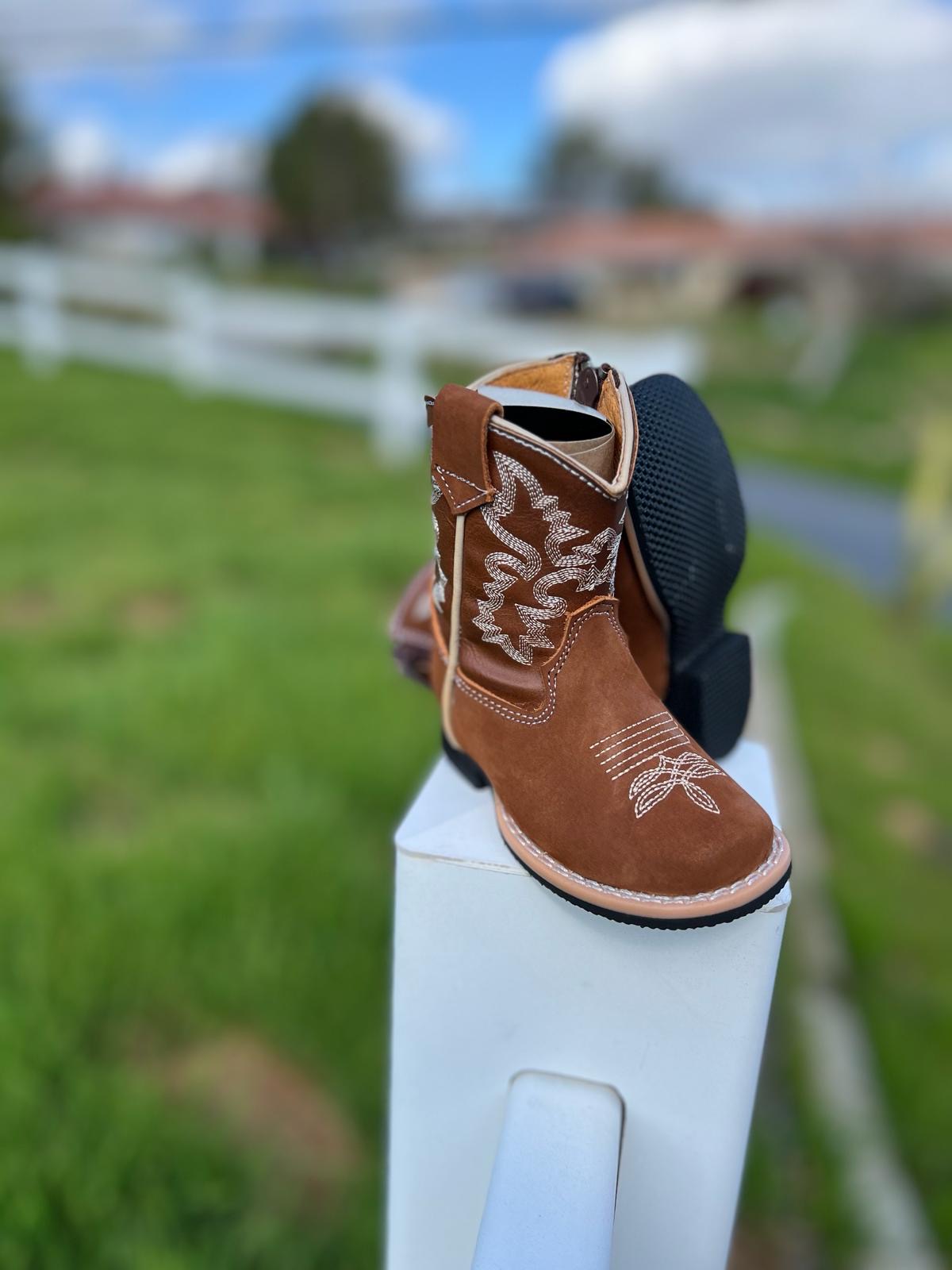 Bota Topo (Niño Que camina)